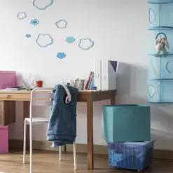 Griffe und Knöpfe Kinder