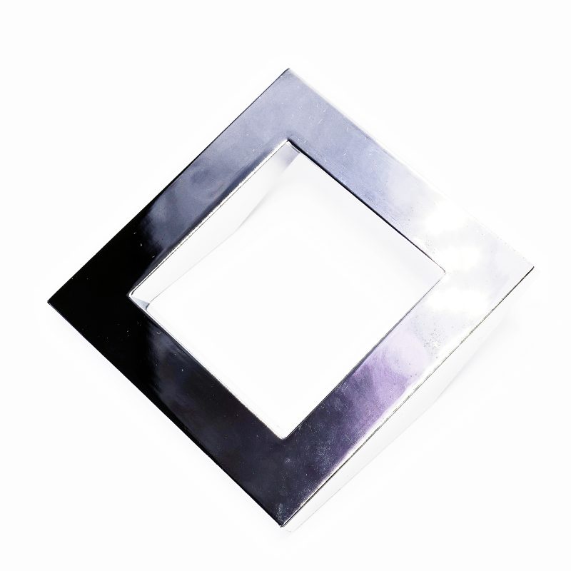 Poignées, boutons de meubles et compléments - Polideas.fr