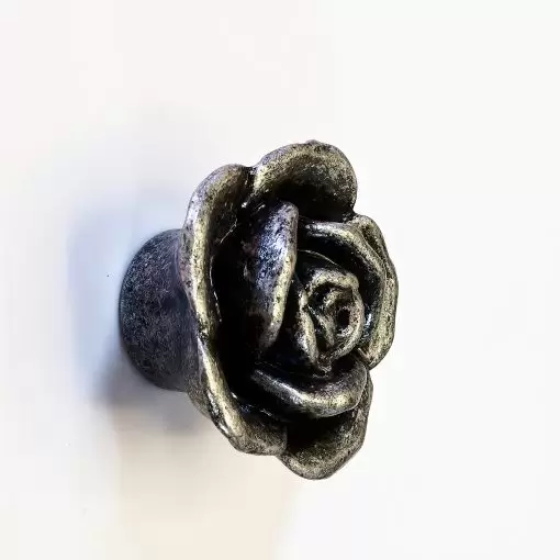Pomo antiguo en forma de rosa - Pomo de diseño móvil - Efecto hierro