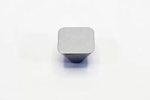 Design 23q Cabinet Knob - Silver Finish